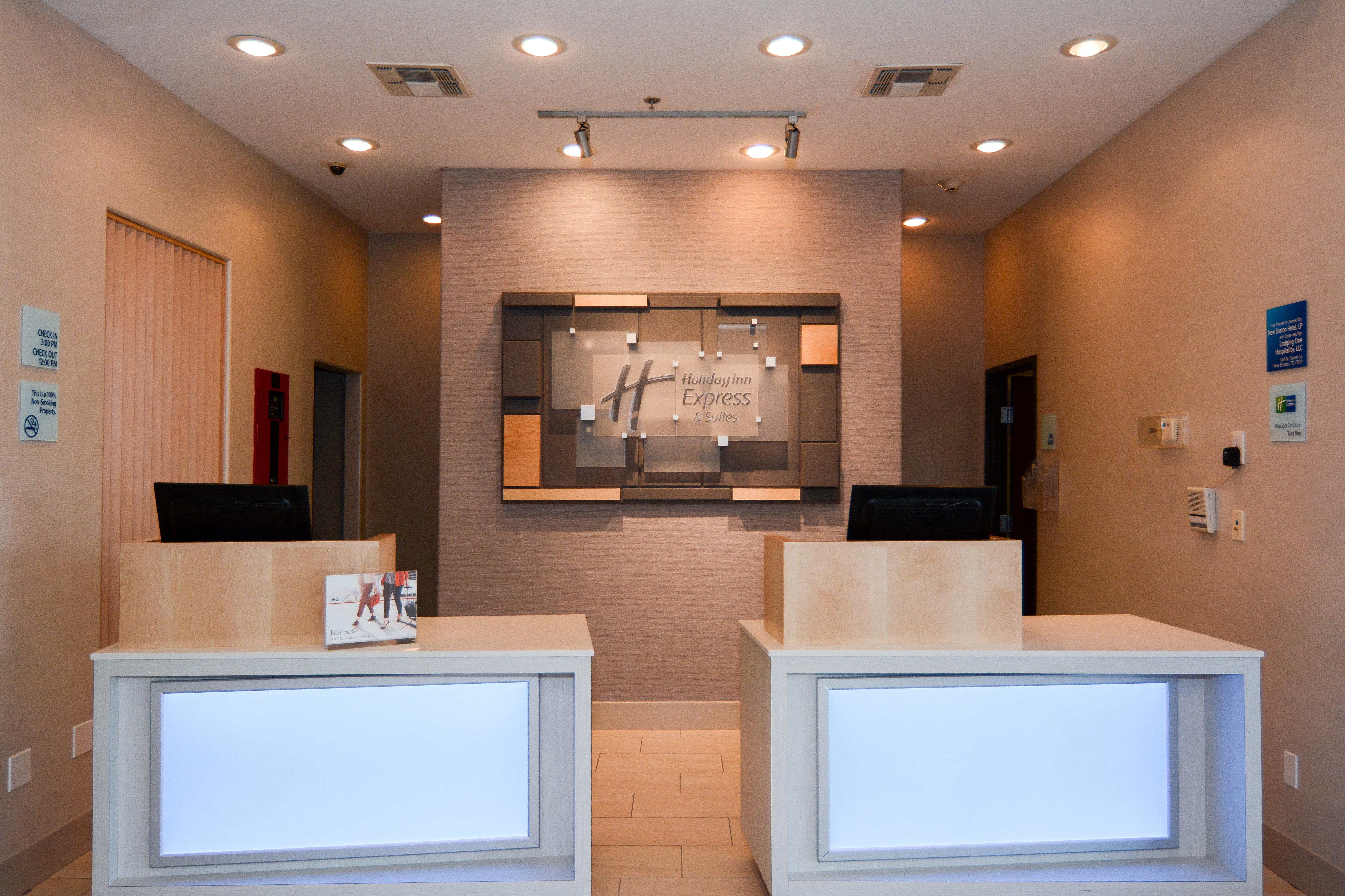 Holiday Inn Express Hotel & Suites New Boston By Ihg Екстер'єр фото
